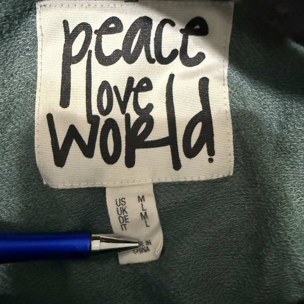 Peace Love World Olive Green Shirt *EXCELLENT CONDITION* - Picture 10 of 11